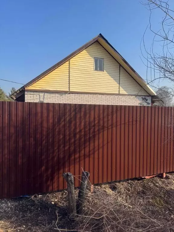 Дом в Ленинградская область, Гатчинский муниципальный округ, Кировец-2 ... - Фото 1