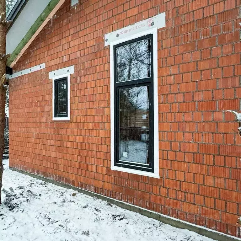 Дом в Ленинградская область, Кировский район, Мгинское городское ... - Фото 0