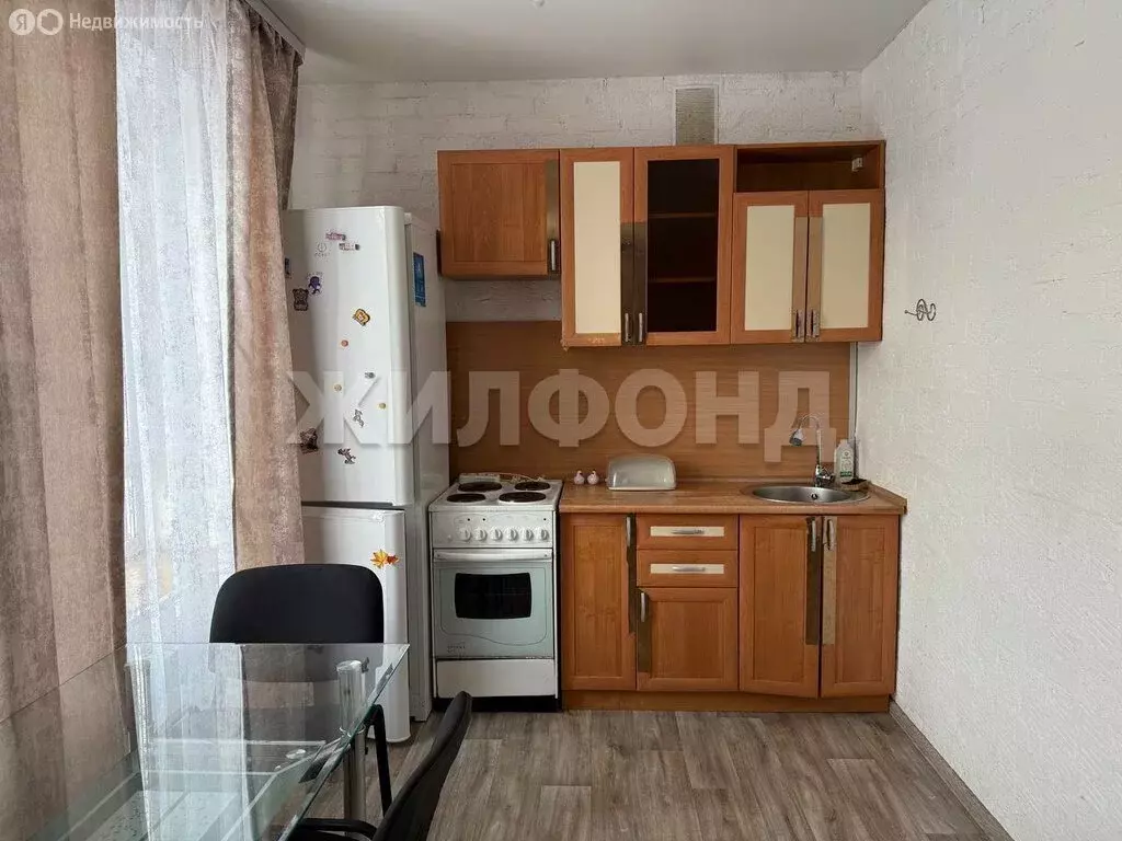 Квартира-студия: Мочищенский сельсовет, посёлок Озёрный, Берёзовая ... - Фото 1