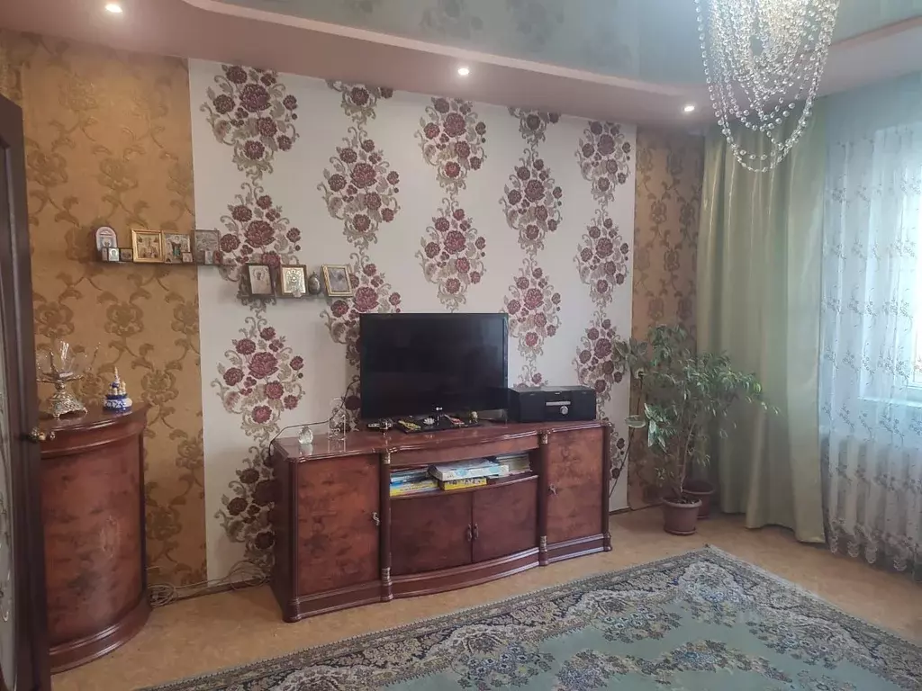 2-к кв. Кемеровская область, Новокузнецк ул. Шолохова, 9 (53.0 м) - Фото 0