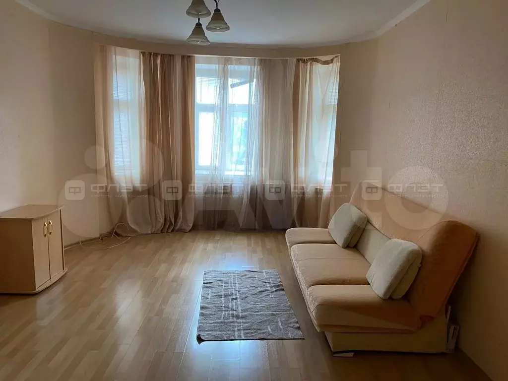 1-к. квартира, 45м, 2/4эт. - Фото 1