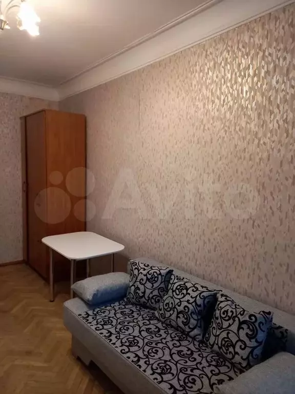 Комната 17 м в 5-к., 5/5 эт. - Фото 1