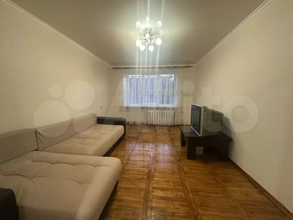 2-к. квартира, 56 м, 5/5 эт. - Фото 0