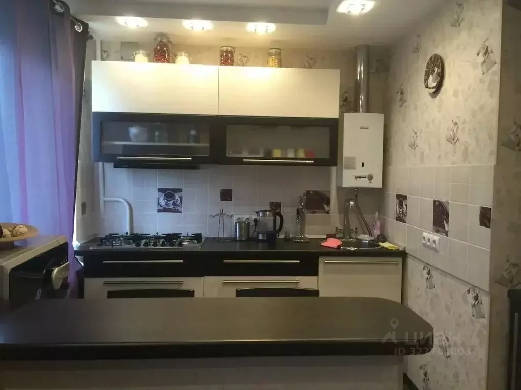 2-к кв. Нижегородская область, Дзержинск Народная ул., 12А (45.0 м) - Фото 1