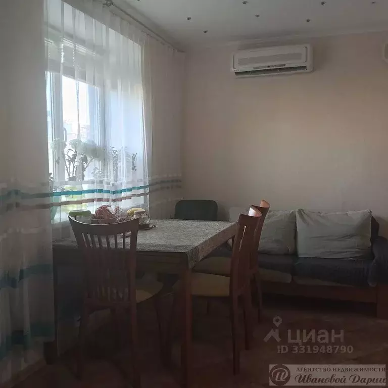 3-к кв. Самарская область, Самара Молодежная ул., 1 (71.6 м) - Фото 2