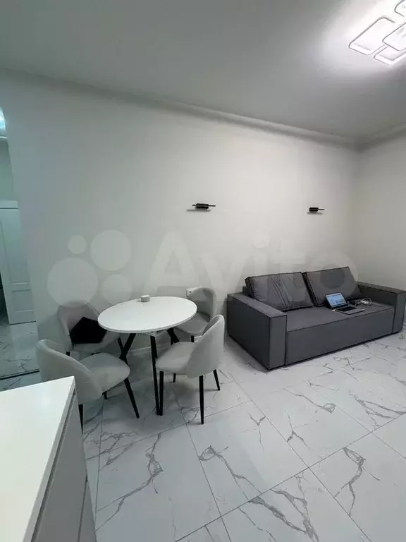 Квартира-студия, 30 м, 1/10 эт. - Фото 1