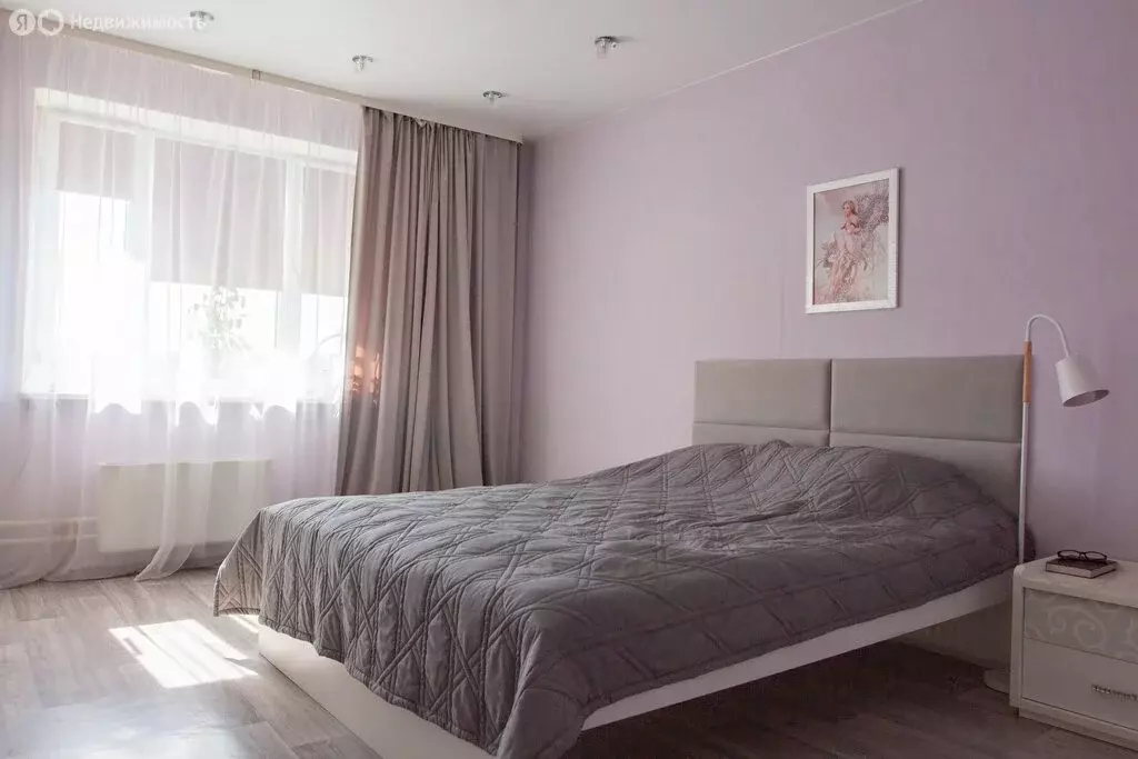 3-комнатная квартира: Ярославль, проспект Фрунзе, 33 (84.6 м) - Фото 1