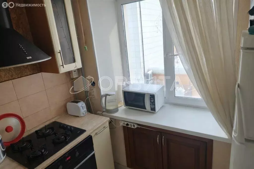 1-комнатная квартира: Тюмень, Киевская улица, 60 (45 м) - Фото 2