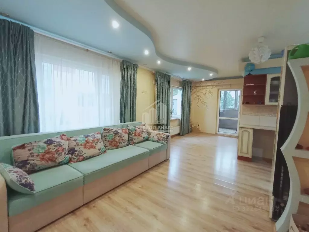 2-к кв. Калининградская область, Калининград Чукотская ул., 7 (64.0 м) - Фото 1