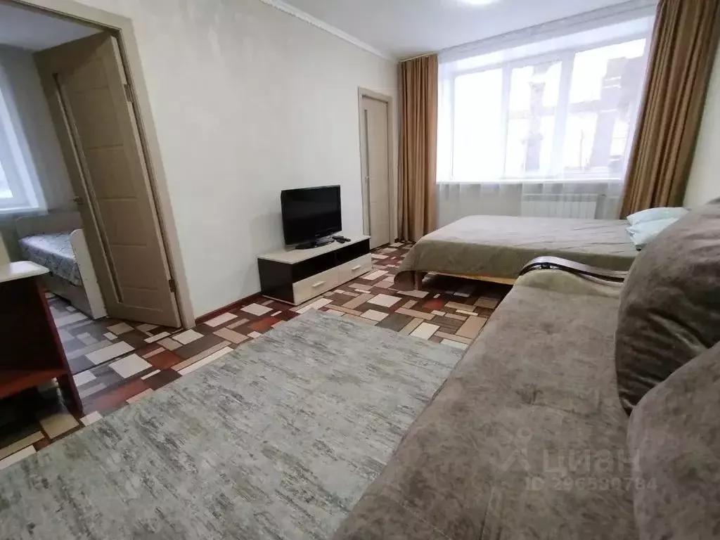3-к кв. Бурятия, Улан-Удэ ул. Димитрова, 1 (45.0 м) - Фото 1