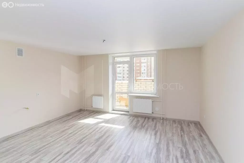 2-комнатная квартира: Тюмень, улица Бирюзова, 6Б (100.7 м) - Фото 2