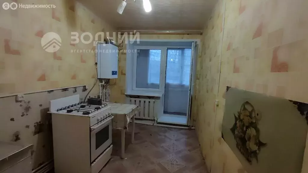 2-комнатная квартира: село Комсомольское, улица Микрорайон К. ... - Фото 1