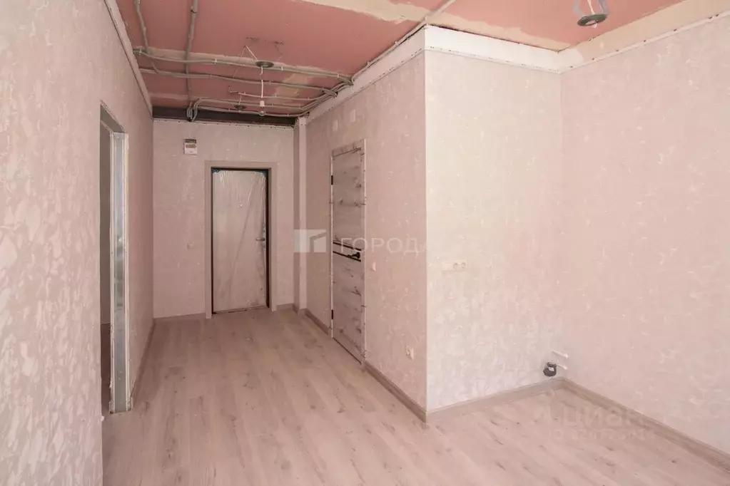 1-к кв. Кемеровская область, Новокузнецк ул. Энтузиастов, 11 (35.7 м) - Фото 2