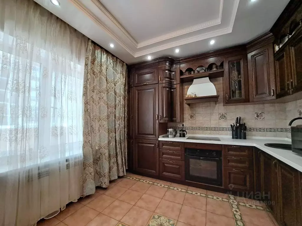 2-к кв. Хабаровский край, Хабаровск ул. Карла Маркса, 99б (65.0 м) - Фото 0
