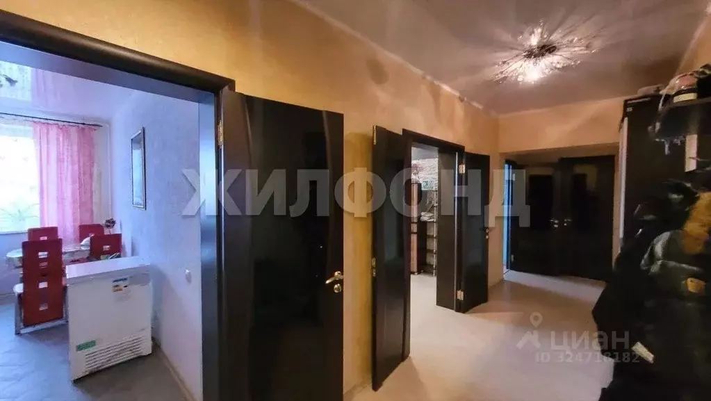 2-к кв. Хакасия, Абакан Аскизская ул., 210Б (61.2 м) - Фото 2