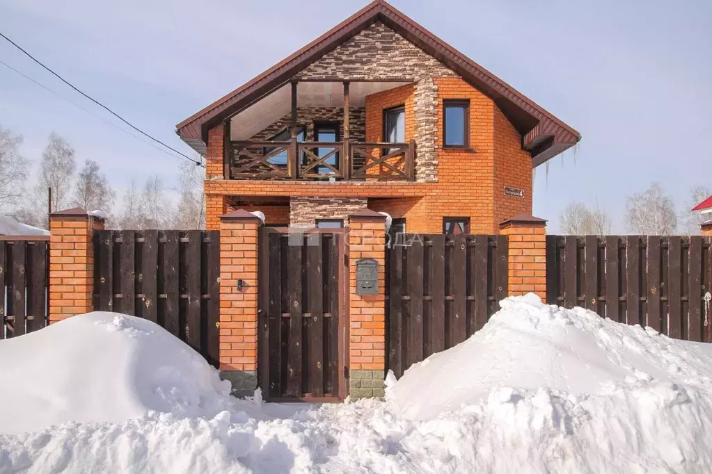 Дом в Алтайский край, Барнаул городской округ, пос. Центральный ул. ... - Фото 0