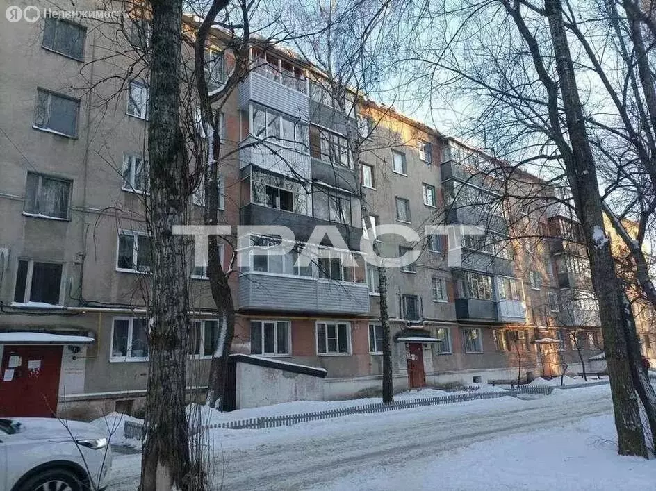 4-комнатная квартира: Воронеж, улица 9 Января, 93 (63 м) - Фото 1