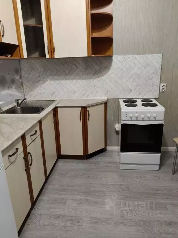 1-к кв. Курская область, Курск ул. Домостроителей, 17 (47.0 м) - Фото 2