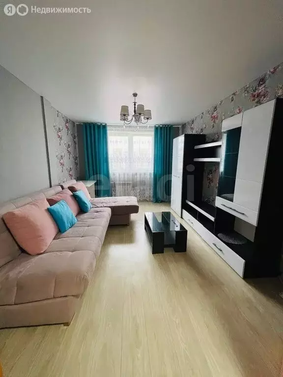 2-комнатная квартира: Тобольск, 15-й микрорайон, 23 (50.9 м) - Фото 1