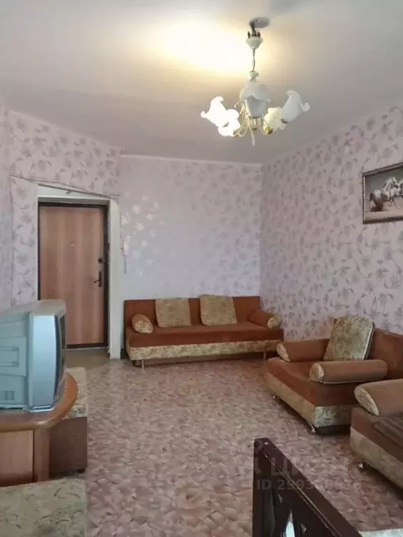 1-к кв. Ульяновская область, Ульяновск Буинский пер., 1 (56.0 м) - Фото 1