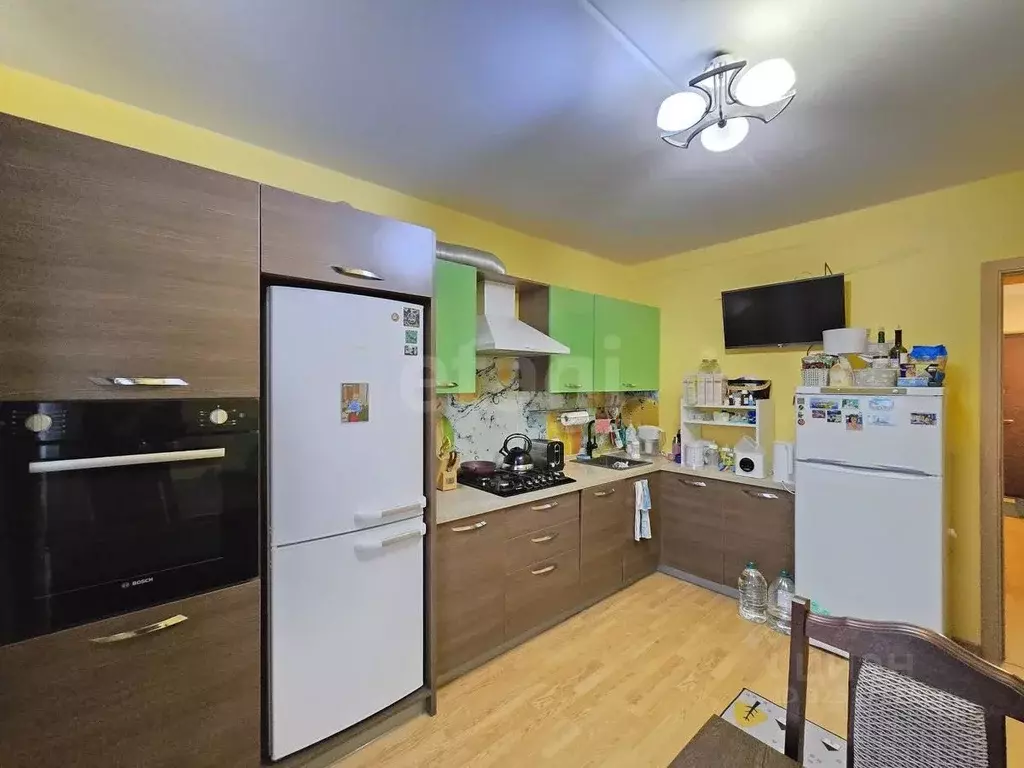 2-к кв. Вологодская область, Череповец Ленинградская ул., 21 (65.0 м) - Фото 1