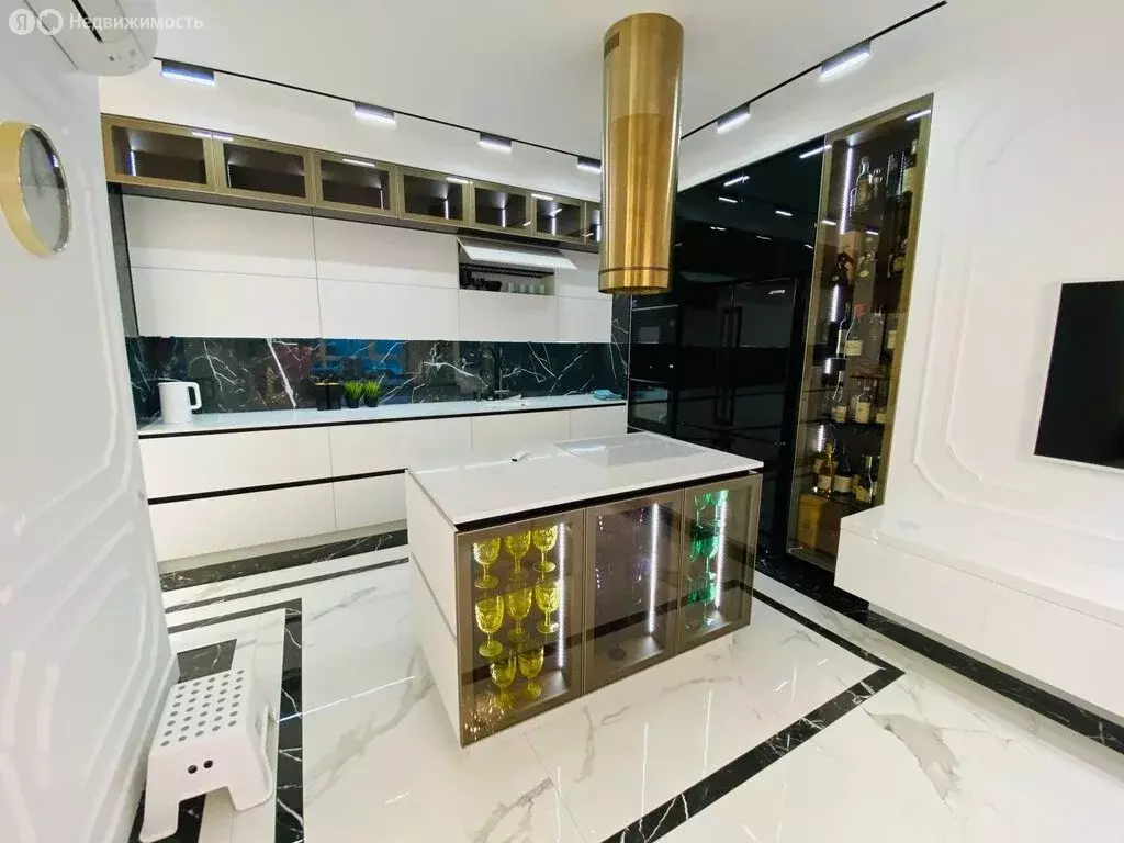 3-комнатная квартира: Москва, Олонецкая улица, 4 (113.9 м) - Фото 2