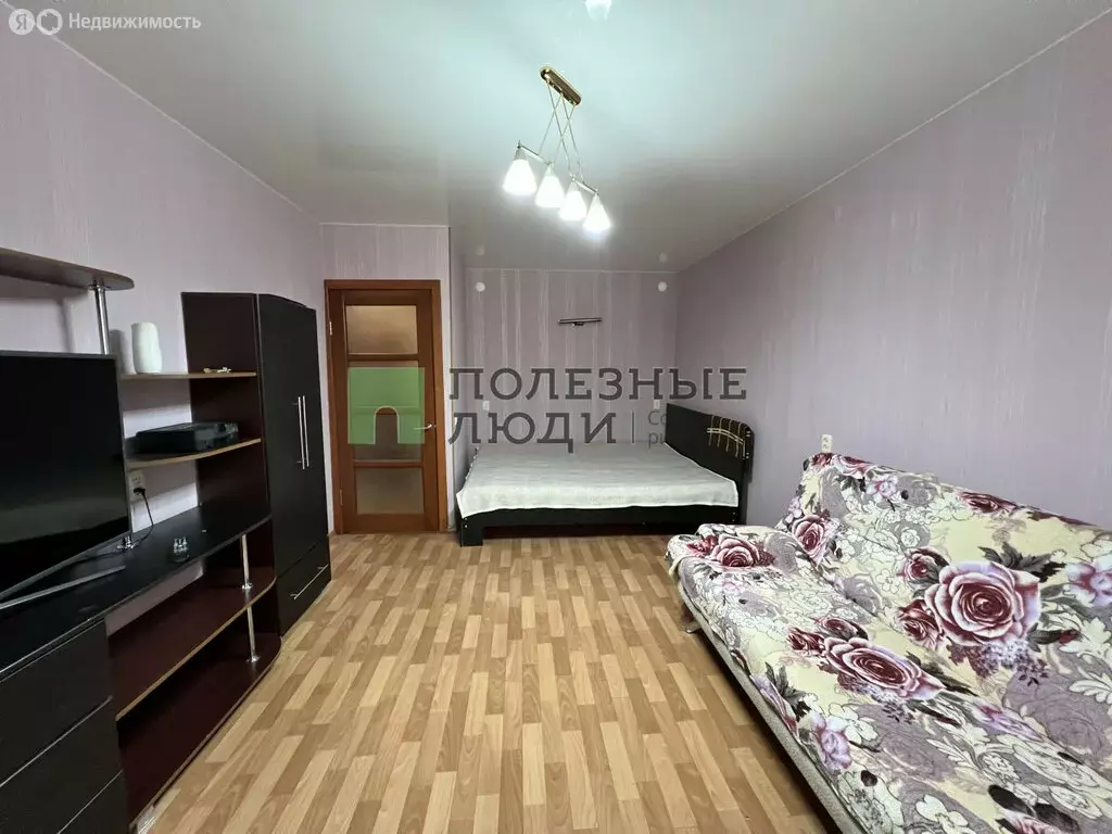 1-комнатная квартира: Зеленодольск, улица Карла Маркса, 61 (34 м) - Фото 1
