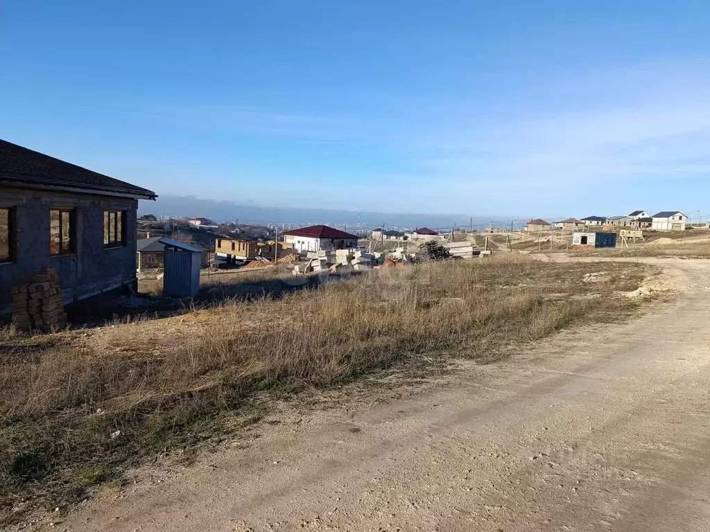 Участок в Крым, Симферополь ул. Эдуарда Тотлебена (5.99 сот.) - Фото 1