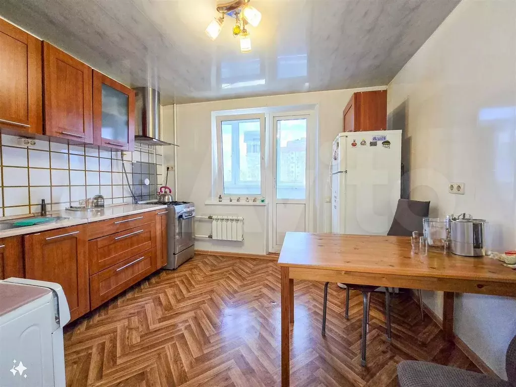 1-к. квартира, 42 м, 4/10 эт. - Фото 1