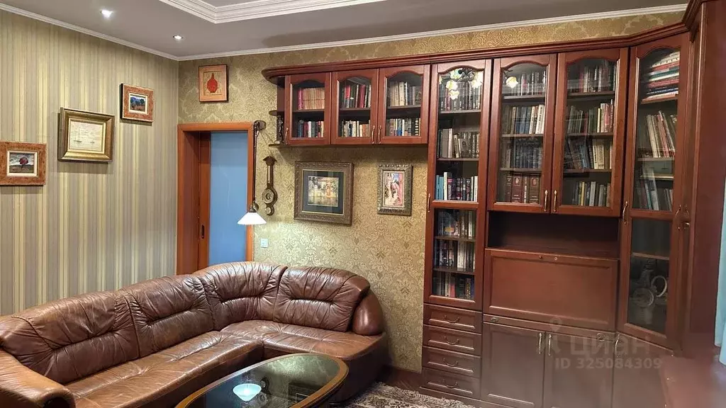 2-к кв. Москва ул. Авиаконструктора Микояна, 14к1 (75.0 м) - Фото 2