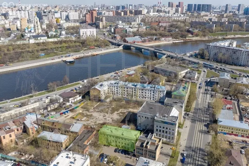 Торговая площадь (875.5 м) - Фото 0