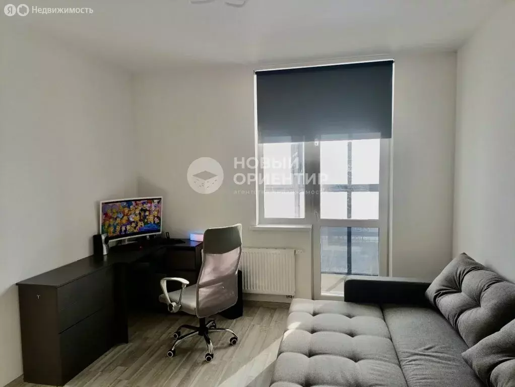 Квартира-студия: Екатеринбург, улица Софьи Перовской, 104 (21.7 м) - Фото 1