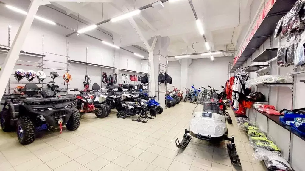 Торговая площадь в Татарстан, Казань ул. Сибирский Тракт, 34к12 (950 ... - Фото 1