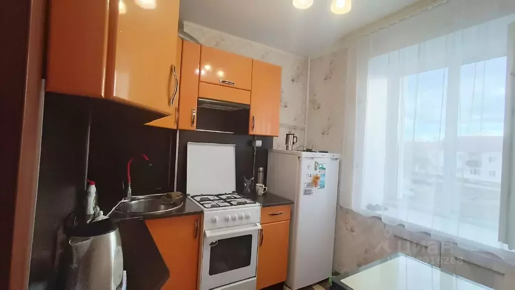 1-к кв. Башкортостан, Ишимбай Уральская ул., 36 (36.0 м) - Фото 1