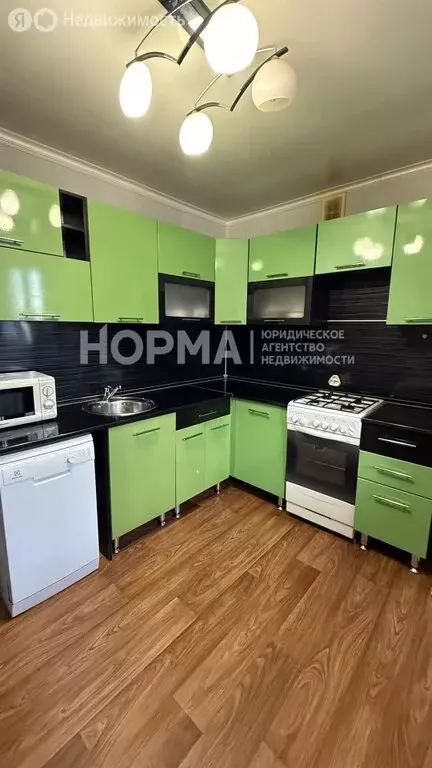 1-комнатная квартира: Октябрьский, проспект Ленина, 75А (38.9 м) - Фото 0