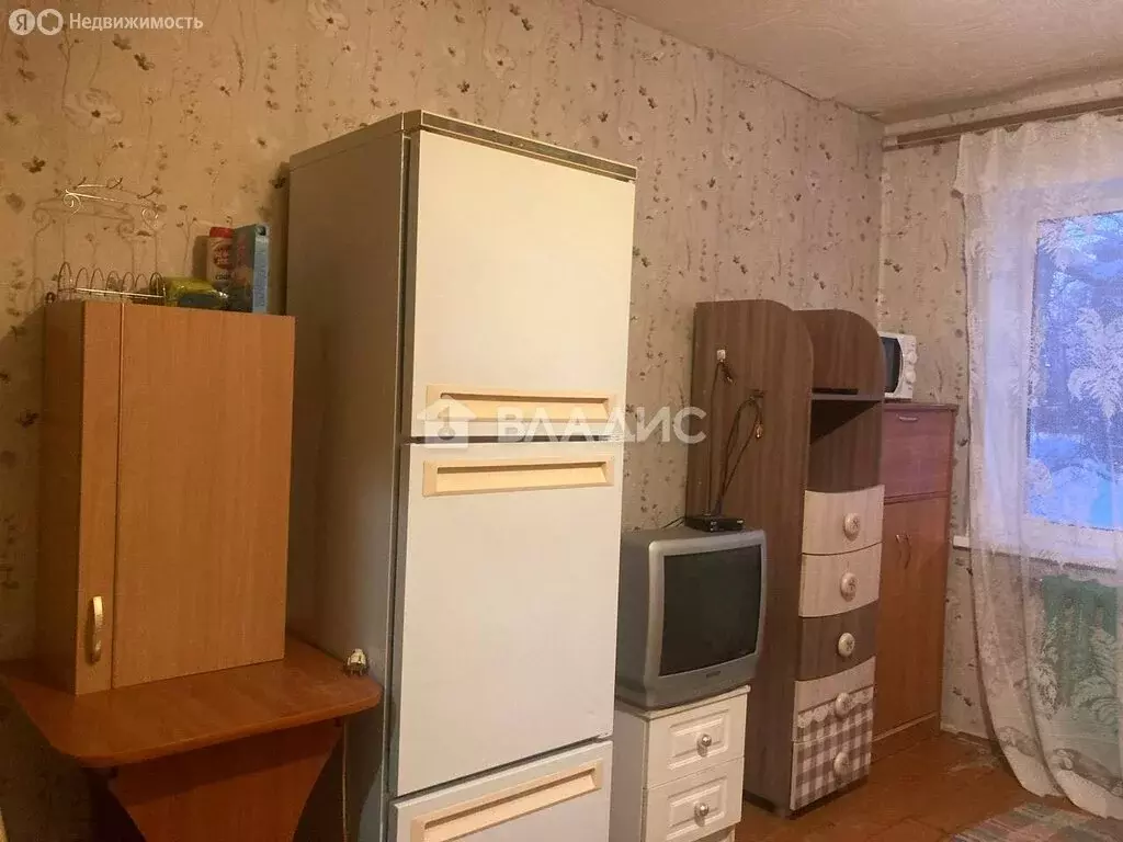 1к в 8-комнатной квартире (13.1 м) - Фото 1