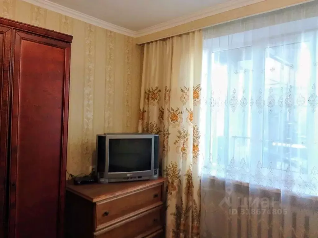 2-к кв. Ставропольский край, Кисловодск ул. Урицкого, 8 (55.0 м) - Фото 0