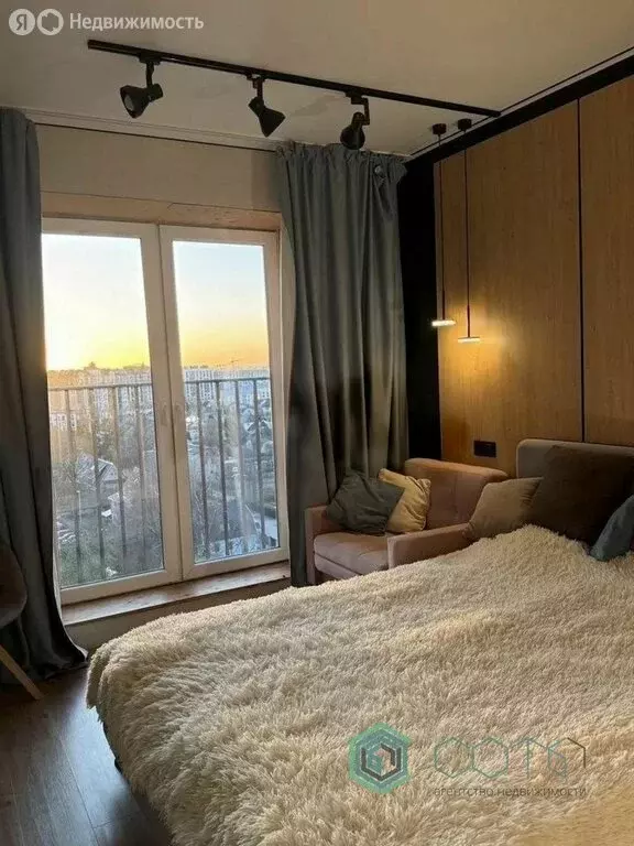 2-комнатная квартира: Калининград, Старокаменная улица, 3 (58 м) - Фото 2