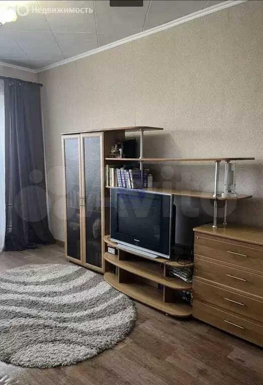 3-комнатная квартира: Кызыл, улица Калинина, 10 (64 м) - Фото 1