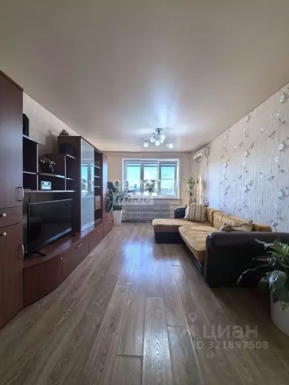 3-к кв. Волгоградская область, Волгоград ул. Менжинского, 27 (66.5 м) - Фото 1