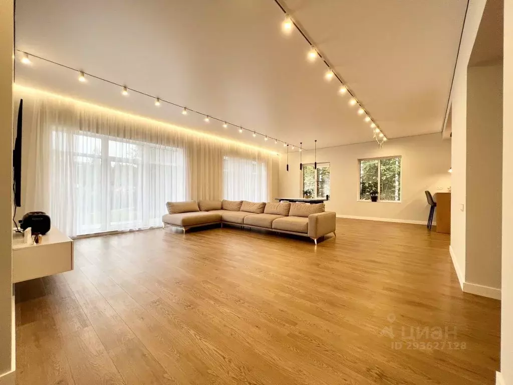 Дом, 270 м - Фото 1