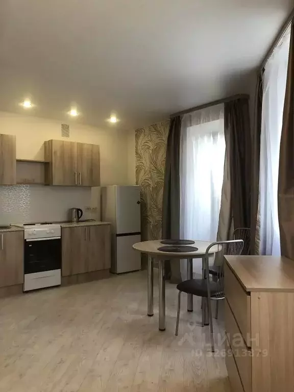 Студия Тюменская область, Тюмень Амурская ул., 39 (28.5 м) - Фото 0