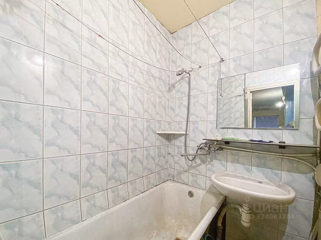 2-к кв. Волгоградская область, Волжский ул. Пушкина, 72 (43.8 м) - Фото 1