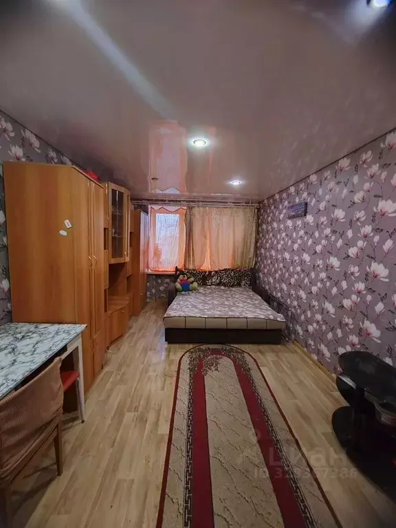 Комната Ленинградская область, Тихвин 1-й мкр, 3 - Фото 1