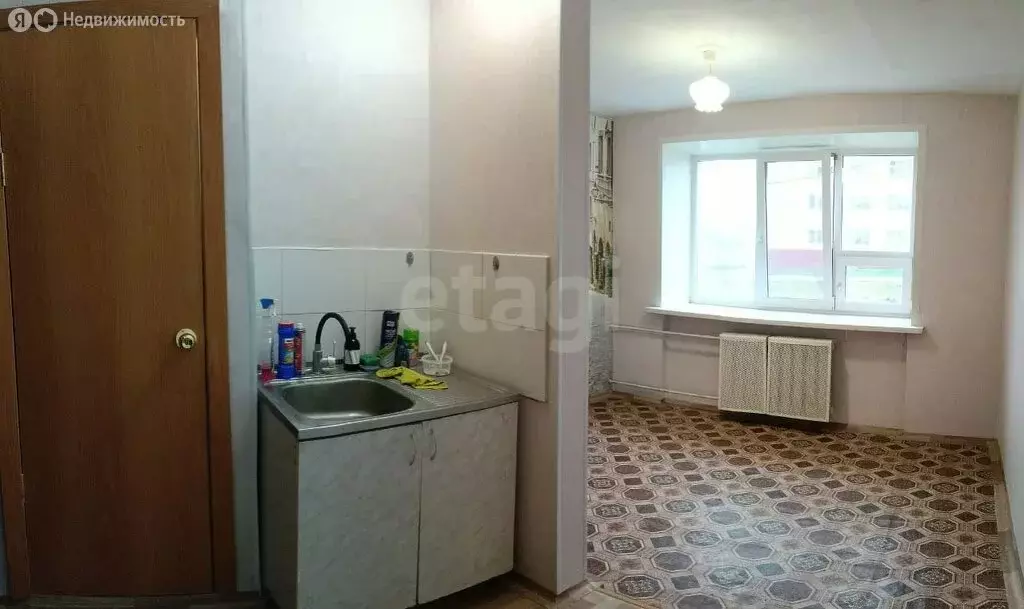1-комнатная квартира: Пермь, улица Академика Веденеева, 7 (13.6 м) - Фото 1