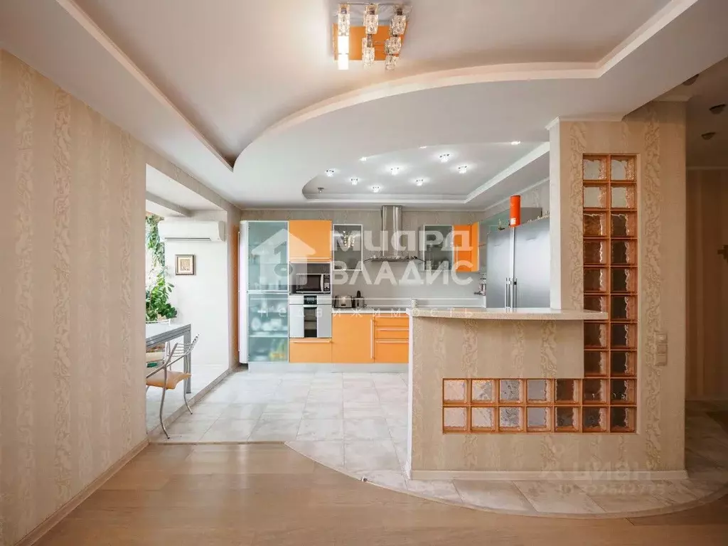 3-к кв. Омская область, Омск ул. Герцена, 232/1 (88.5 м) - Фото 1