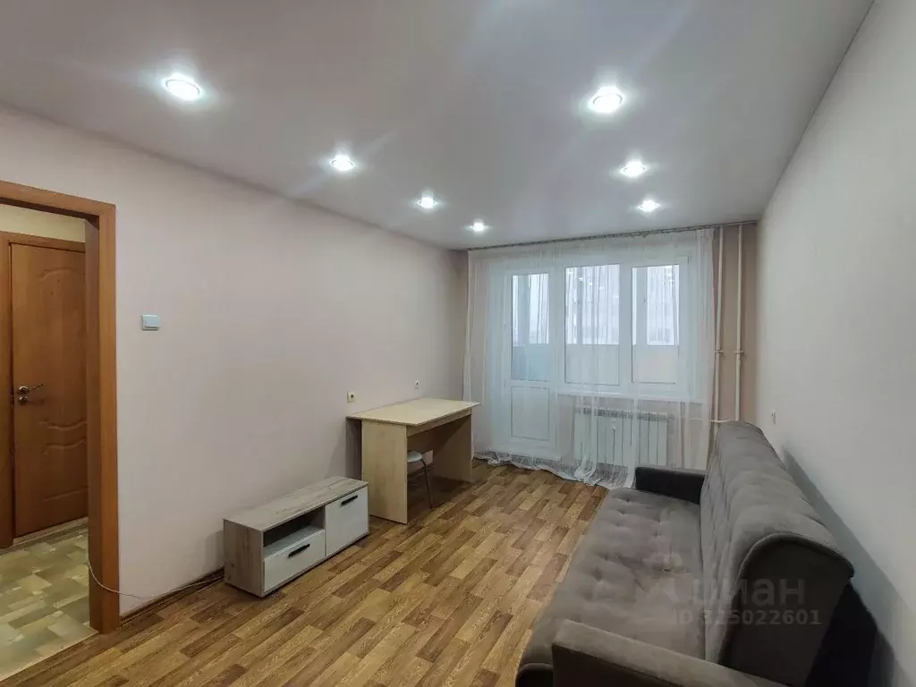 1-к кв. Чувашия, Чебоксары ул. П.В. Дементьева, 18к2 (32.9 м) - Фото 1