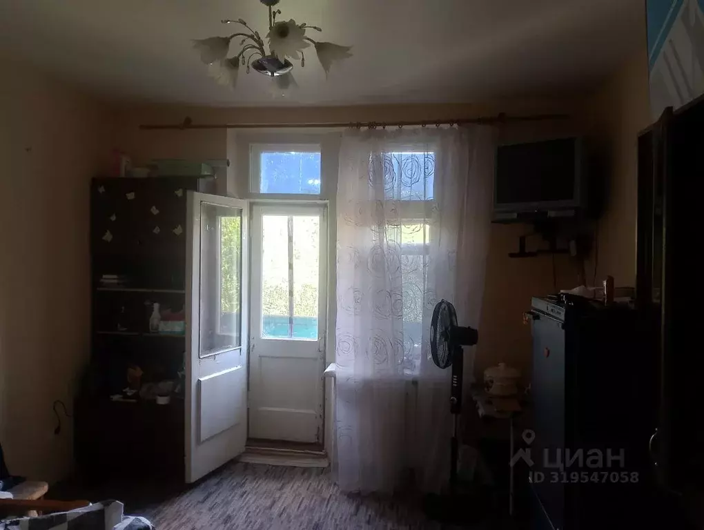 Комната Волгоградская область, Волгоград ул. Хользунова, 13 (14.1 м) - Фото 0