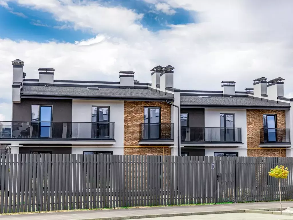 Таунхаус в Воронежская область, Рамонский район, Яменское с/пос, д. ... - Фото 1