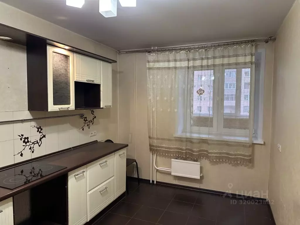 3-к кв. Красноярский край, Красноярск ул. Кутузова, 34 (68.7 м) - Фото 1